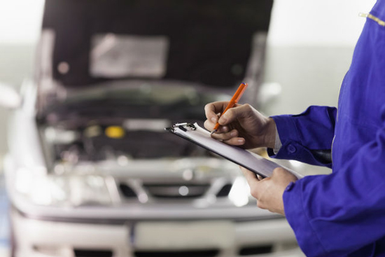 revisiones del coche antes de viajar