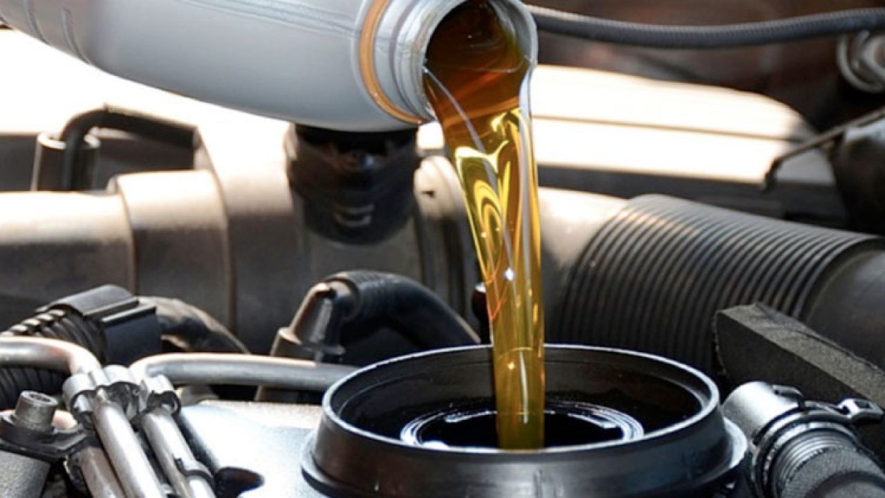 Cada cuánto hacer un cambio de aceite al coche